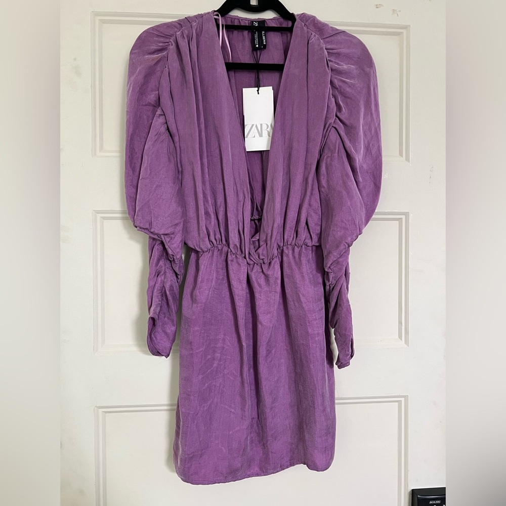 Brand New Zara Dress size XS